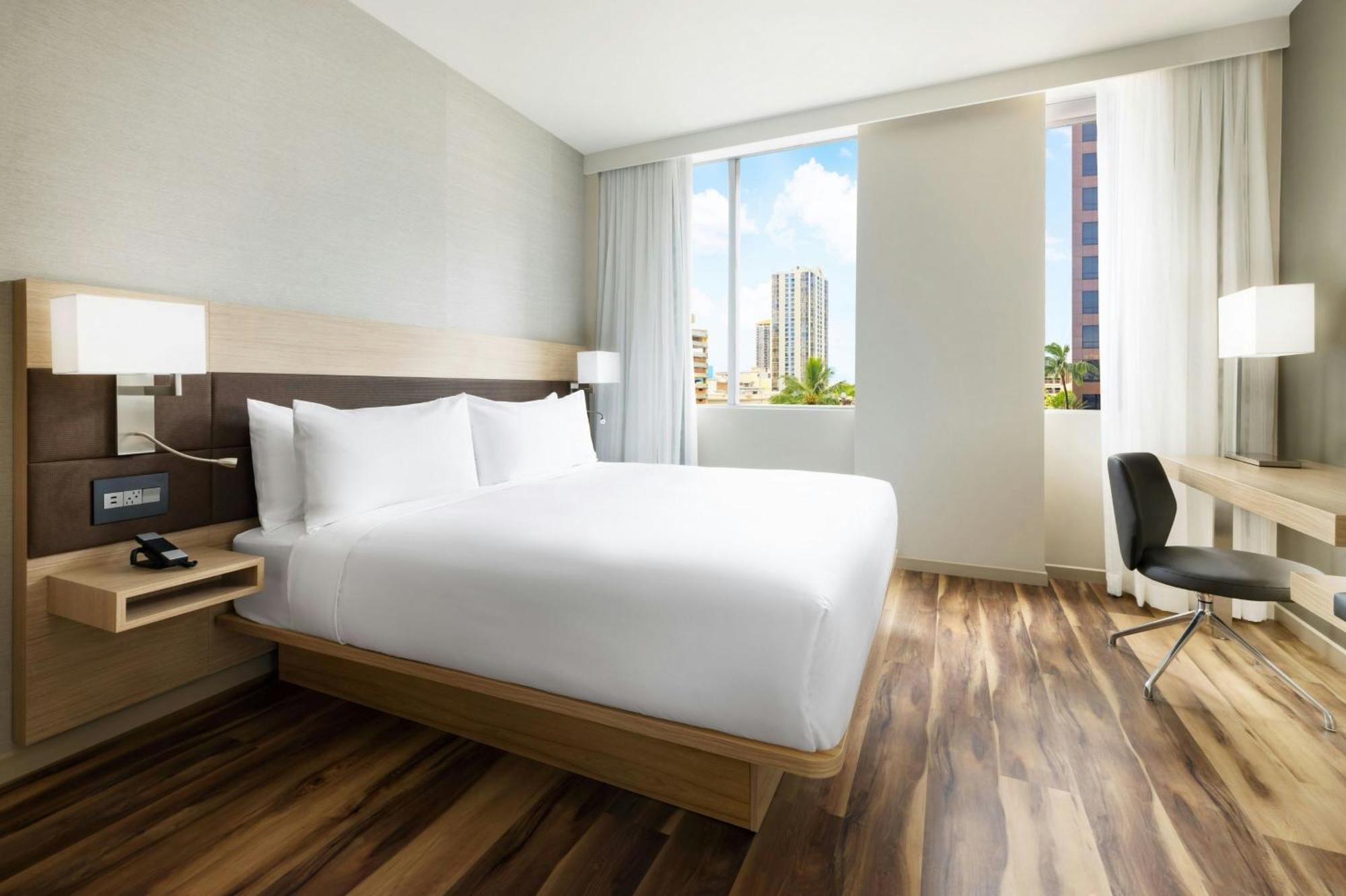 Ac Hotel By Marriott Honolulu Exterior foto
